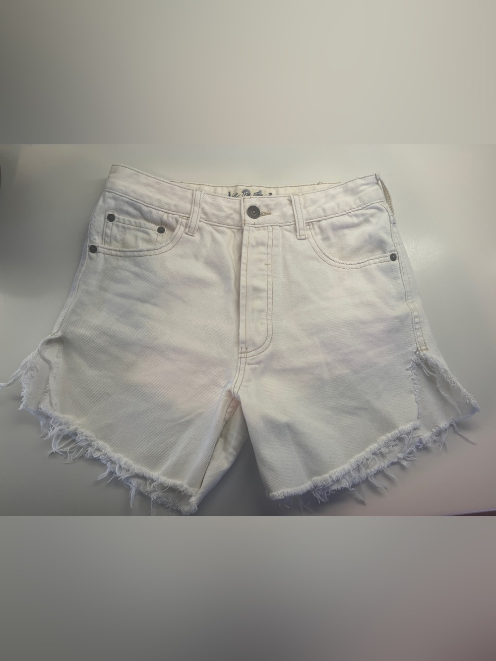Free People/We The Free Cream Mid to High-Rise Frayed Hem Denim Shorts- Size 24